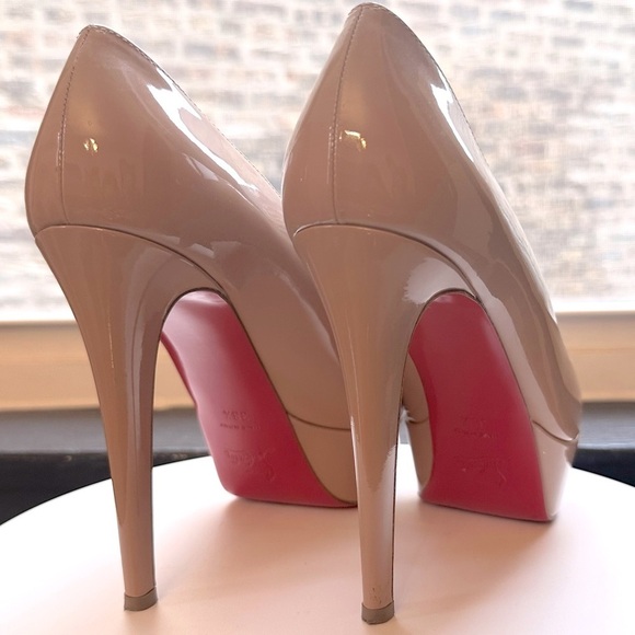 🌺Authentic CHRISTIAN LOUBOUTIN 🌺👠 Bianca 120 Patent calf Nude size 38.5 - Picture 10 of 16